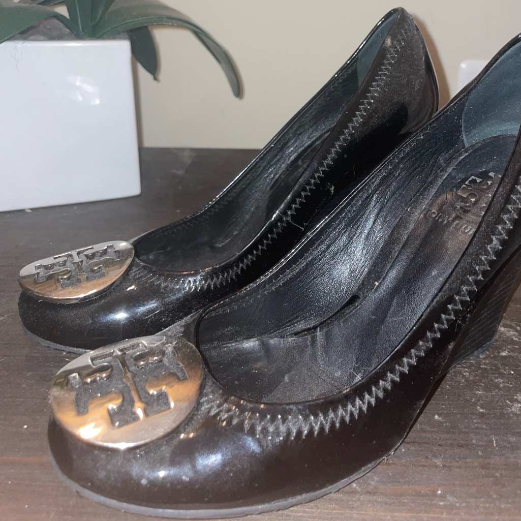 Size 6 Tory Burch Wedges